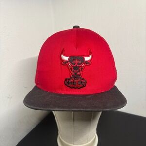 NBA Chicago Bulls Windy City Hardwood Classics New Era 9Fifty Snapback Hat M/L